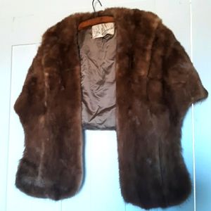 Vintage John Wanamaker fur shoulder wrap